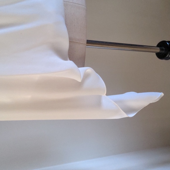 BCBG top - Picture 6 of 9